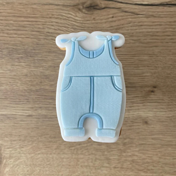 BABY 26 - Babykleid (Ausstechform und Stamp)