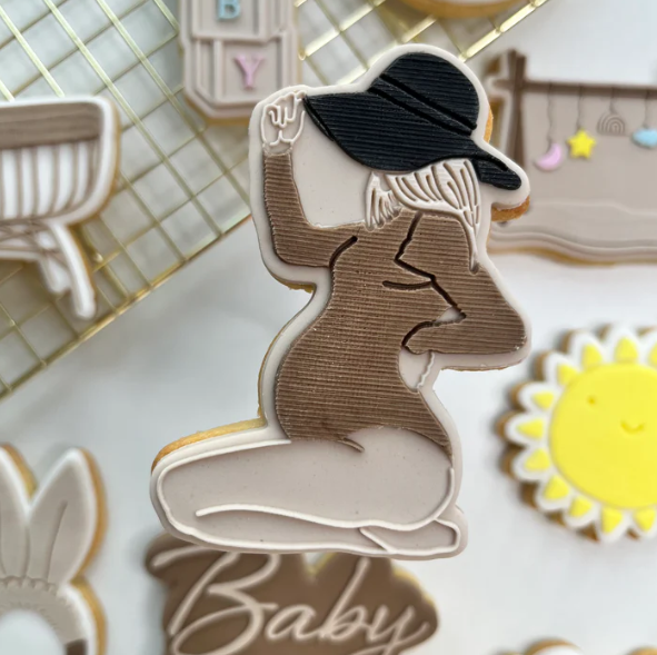 BABY 51 - Schwangere Frau (Ausstechform und Stamp)