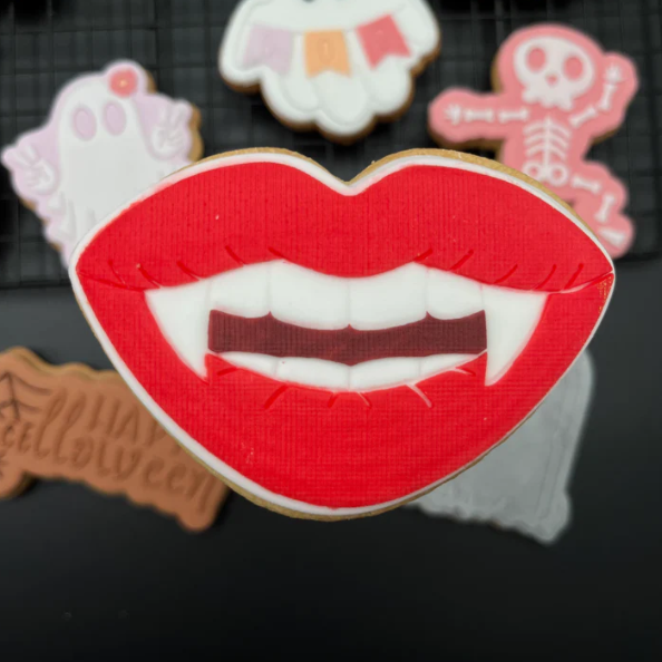 HALLOWEEN 24 - Vampirmund (Ausstechform und Stamp)