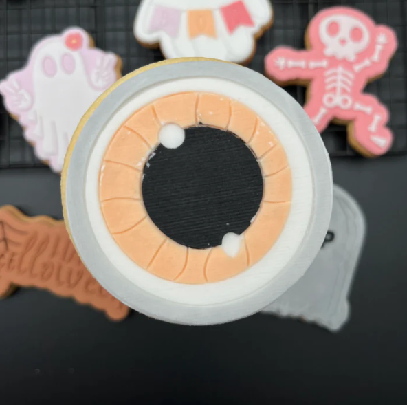 HALLOWEEN 26 - Auge (Ausstechform und Stamp)