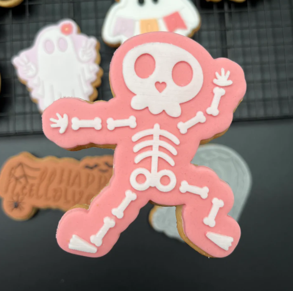 HALLOWEEN 30 - Skelett (Ausstechform und Stamp)