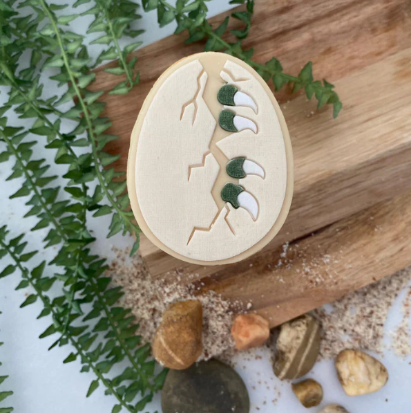 DINOSAURIER 17 - Gebrochenes Ei (Ausstechform und Stamp)