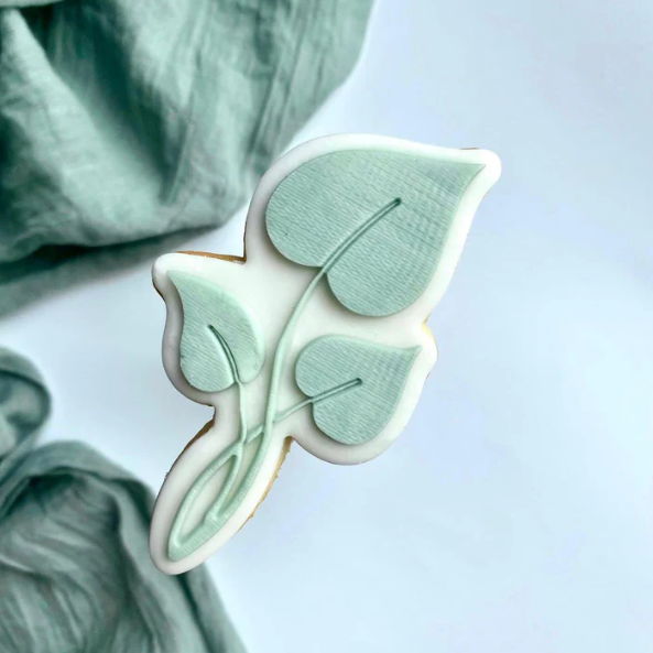 FEE 14 - Blume (Ausstechform und Stamp)