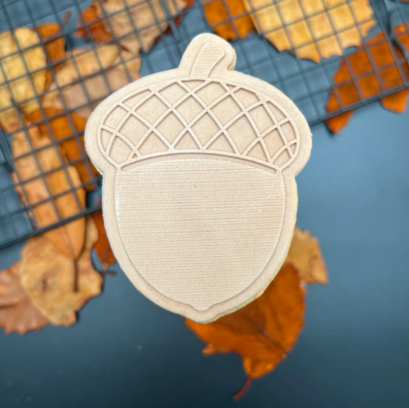 HERBST 3 - Haselnuss (Ausstechform und Stamp)