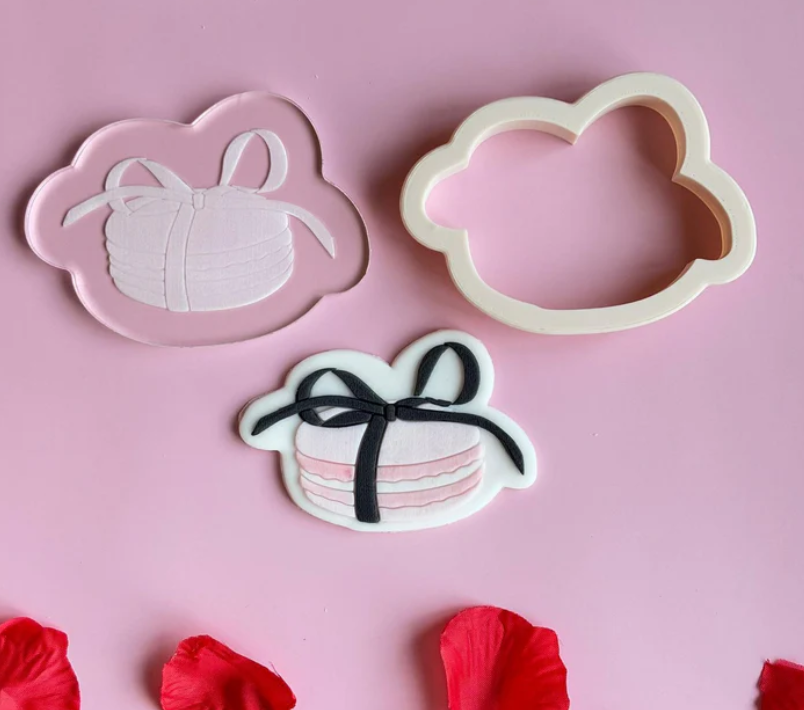 VALENTINSTAG 26 - Makronenband (Ausstechform und Stamp)