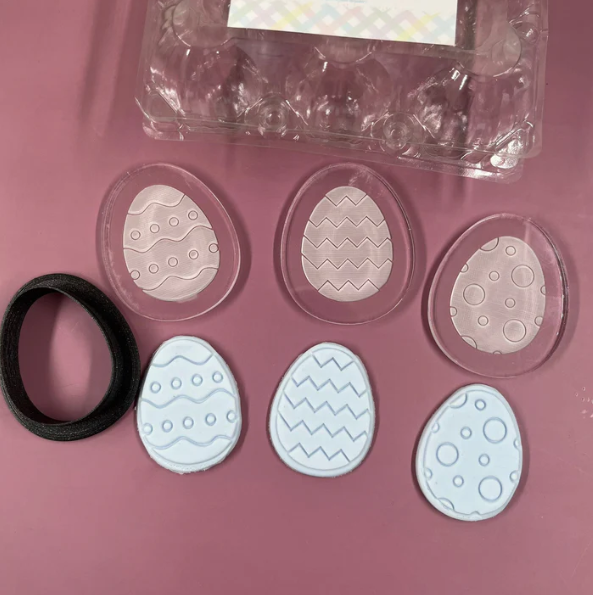 OSTERN 41 - Dreier Ostereier (Ausstechform und Stamp)