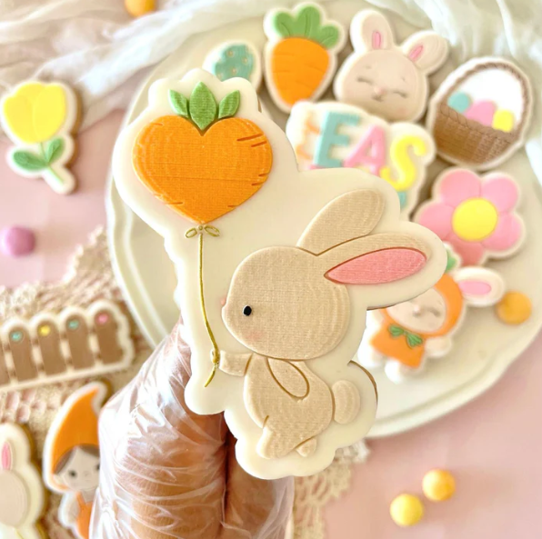 OSTERN 68 - Häschen mit Karottenballon (Ausstechform und Stamp)