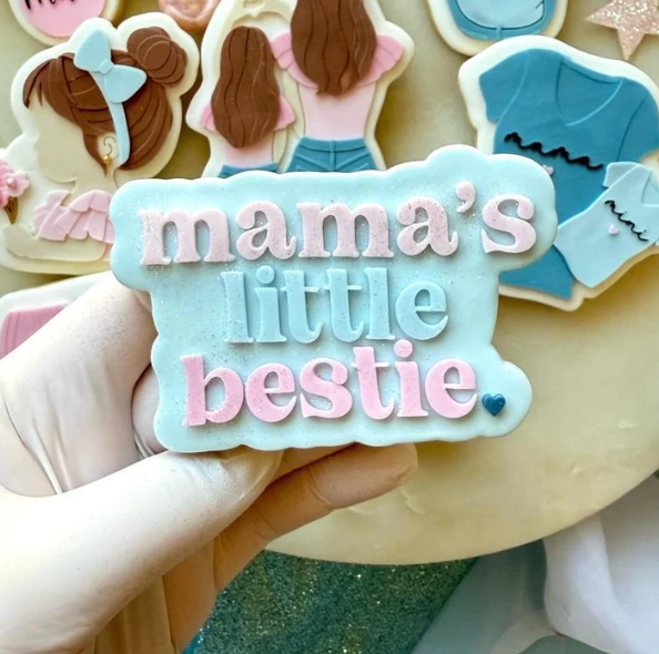 MUTTERTAG - 43 Mama's Little Bestie (Ausstechform und Stamp)