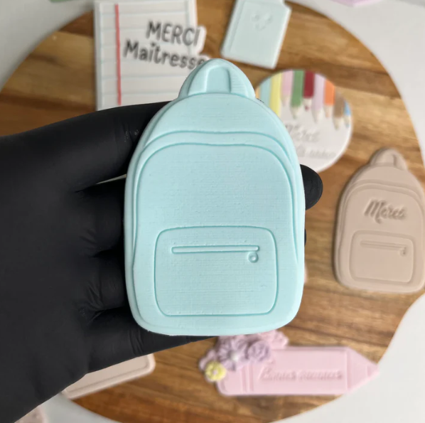 SCHULE / SCHOOL 36 - Rucksack (Ausstechform und Stamp)