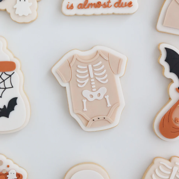 HALLOWEEN BABY SHOWER 1 - Skelettkörper