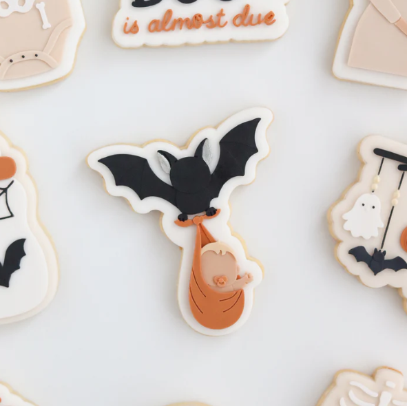 HALLOWEEN BABY SHOWER 5 - Baby Fledermaus
