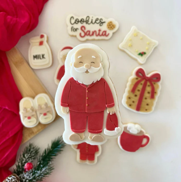 WEIHNACHTEN 2025 - 24 Weihnachtsmann im Pyjama