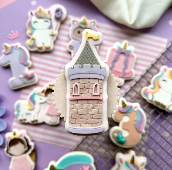 UNICORN/EINHORN 23 - Burg