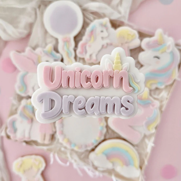 UNICORN/EINHORN 34 - Unicorn Dreams