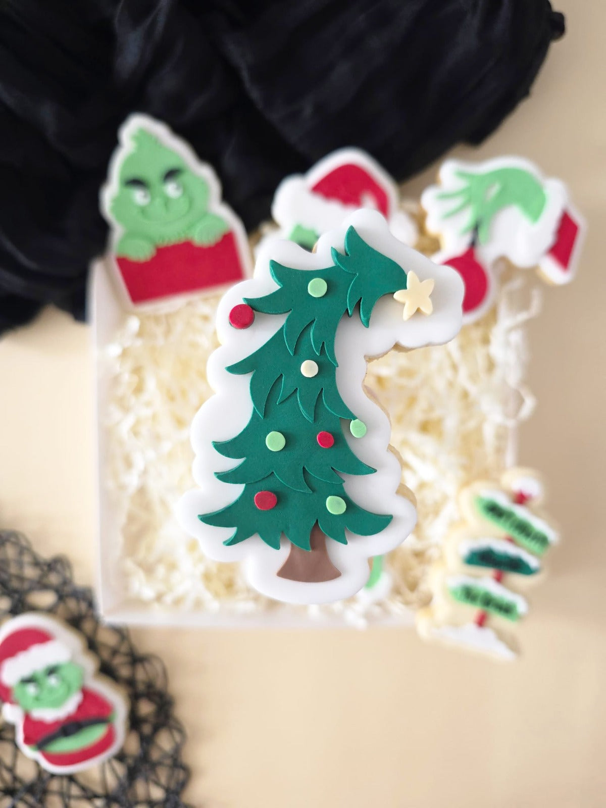 WEIHNACHTEN 2025 - 42 Grinch-Baum