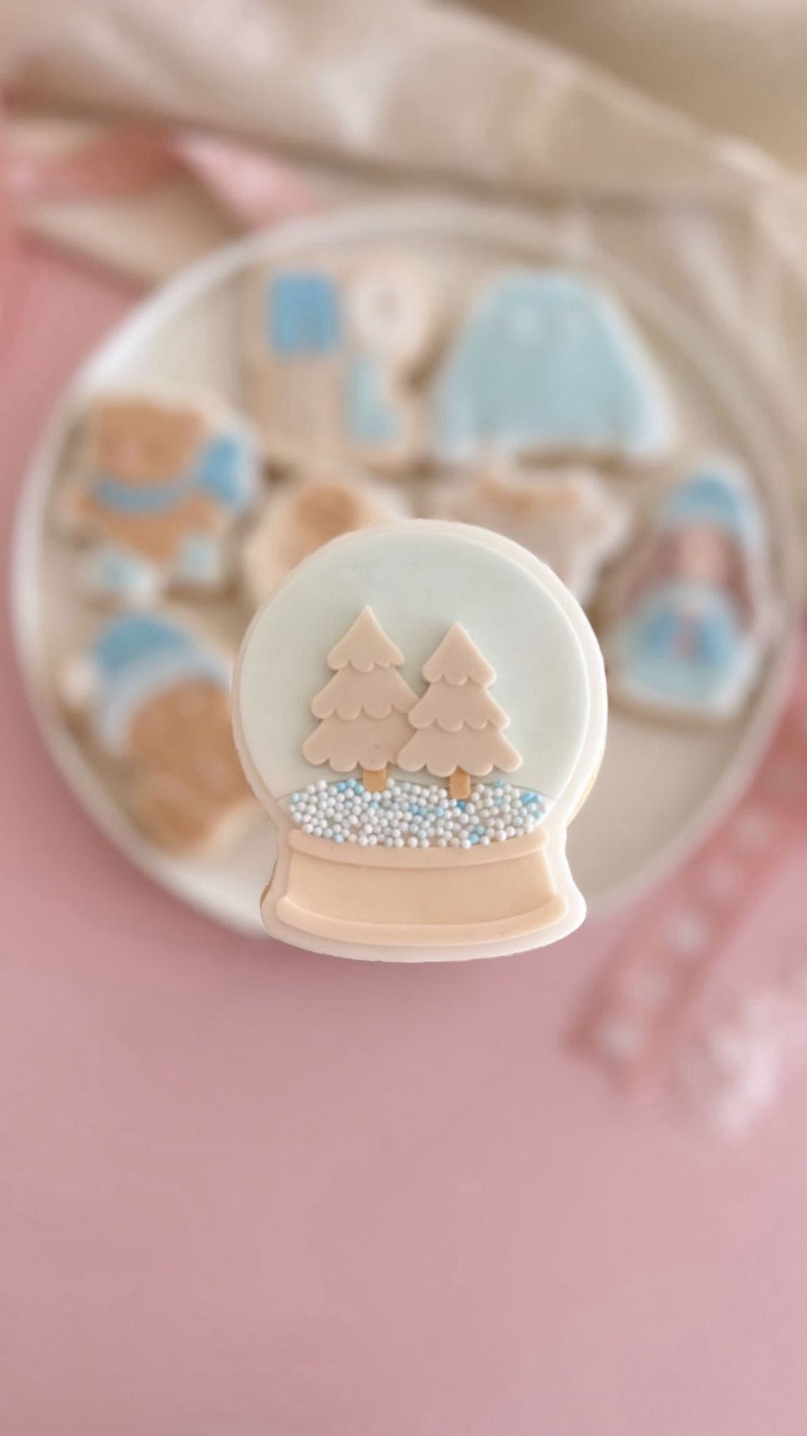 WEIHNACHTEN 2025 - 40 Weihnachtskugel