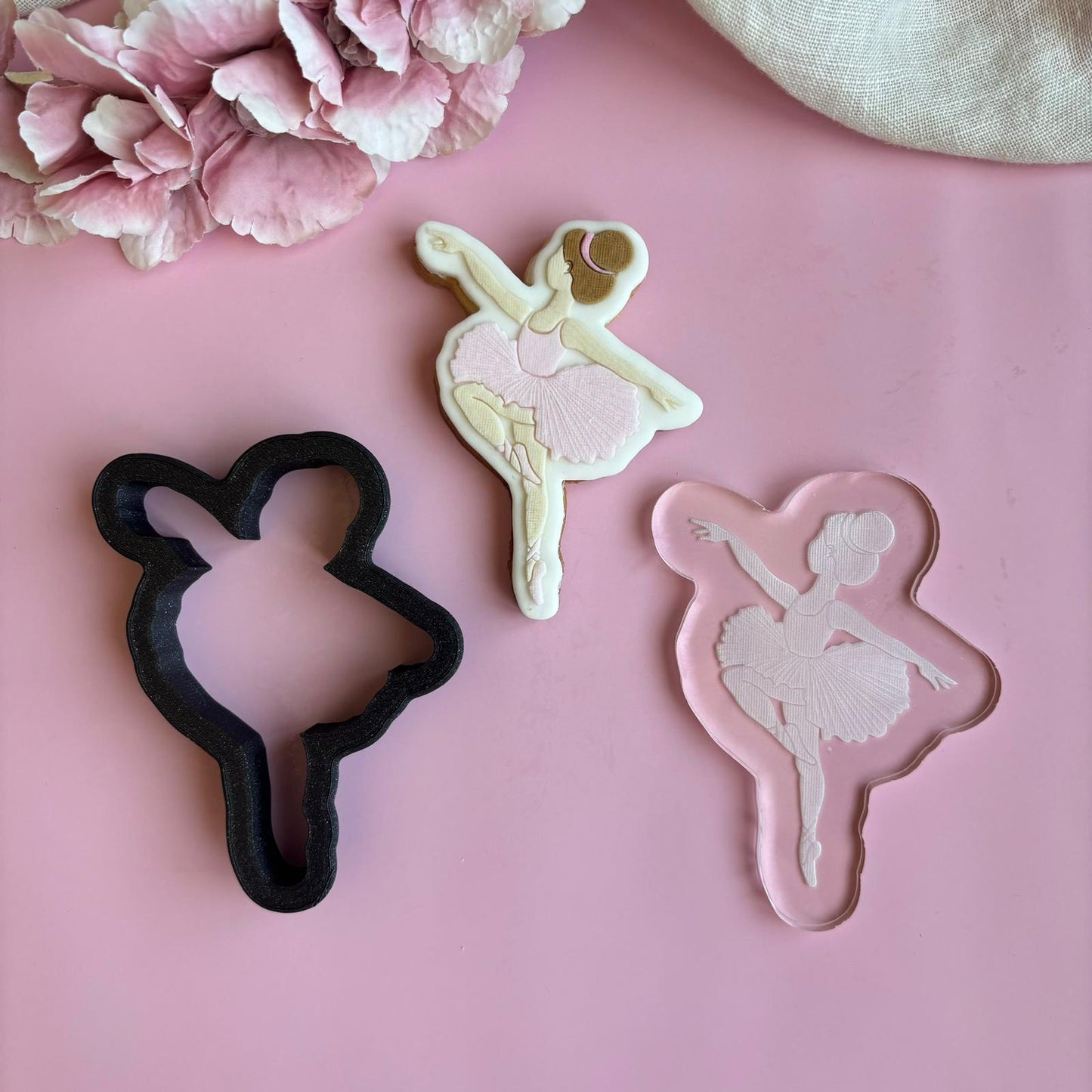 BALLERINA 2 - Tänzerin (Ausstechform und Stamp)