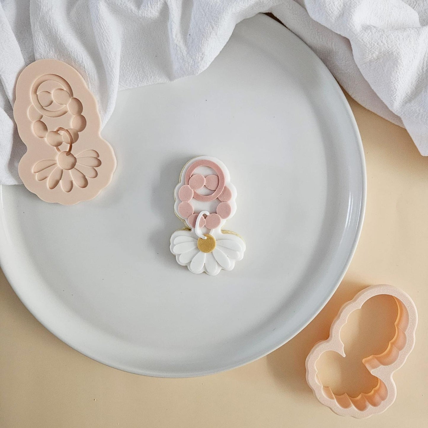 GÄNSEBLÜMCHEN 3 - Baby Gänseblümchen Spielzeug (Ausstechform und Stamp)