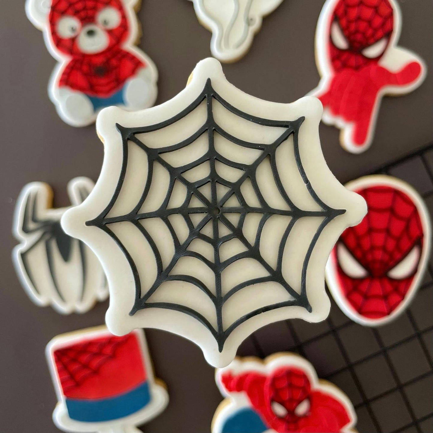 SPIDERMAN 7 - Spinnennetz