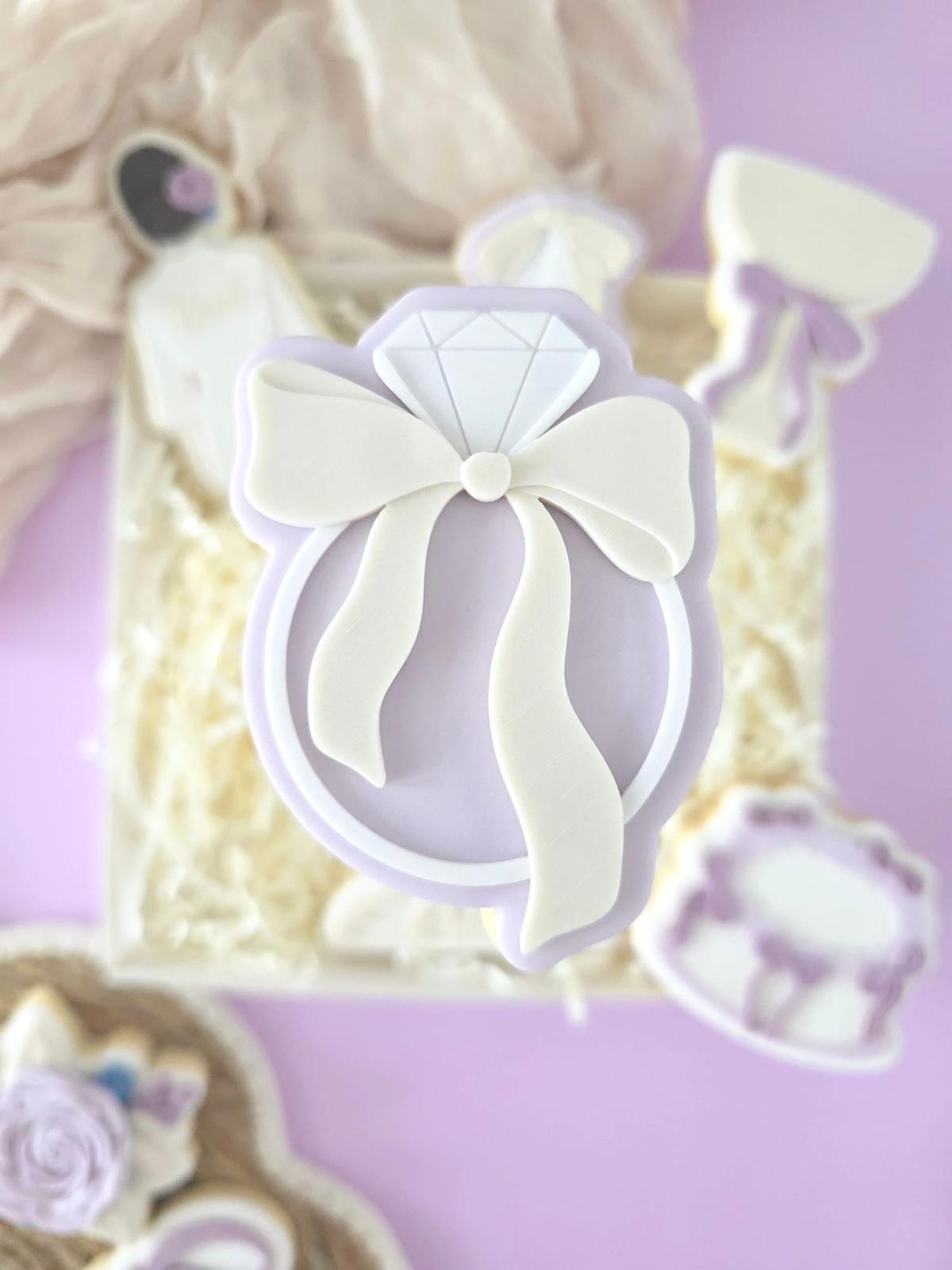 HOCHZEIT 38 - Ring mit Schleife
