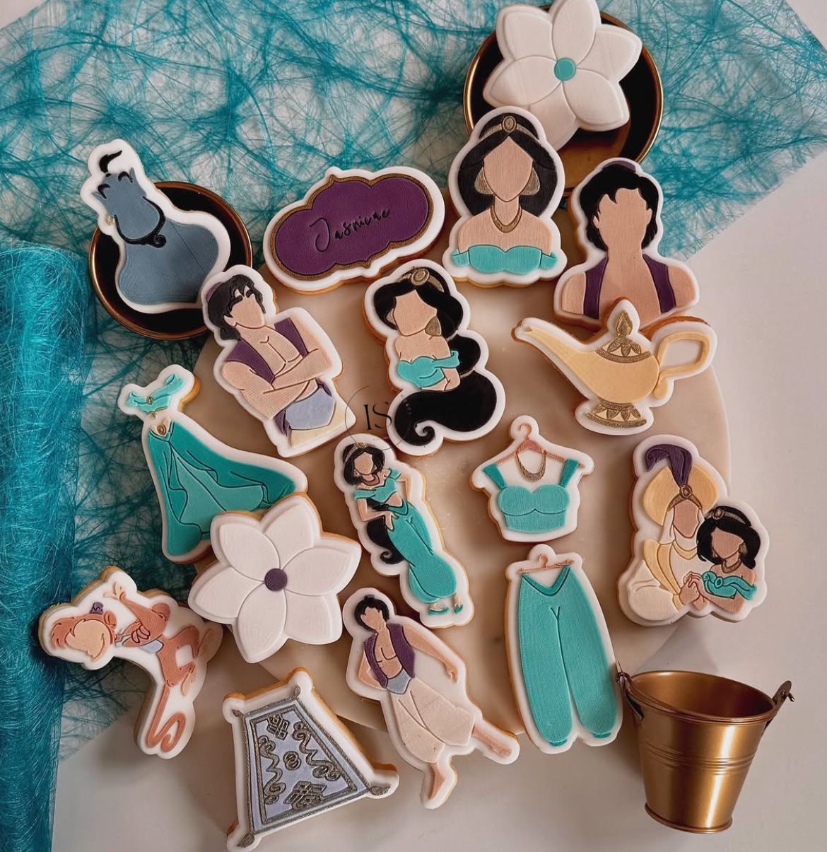 ALADDIN Ausstechform und Stamp KOLLEKTION