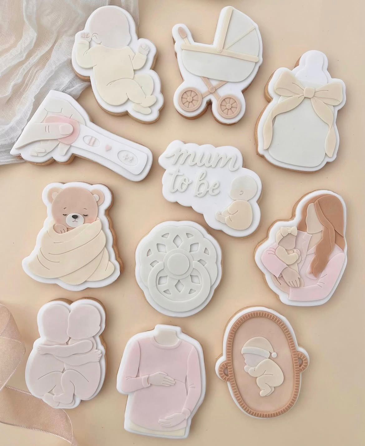 NEW MUM Ausstechform und Stamp KOLLEKTION