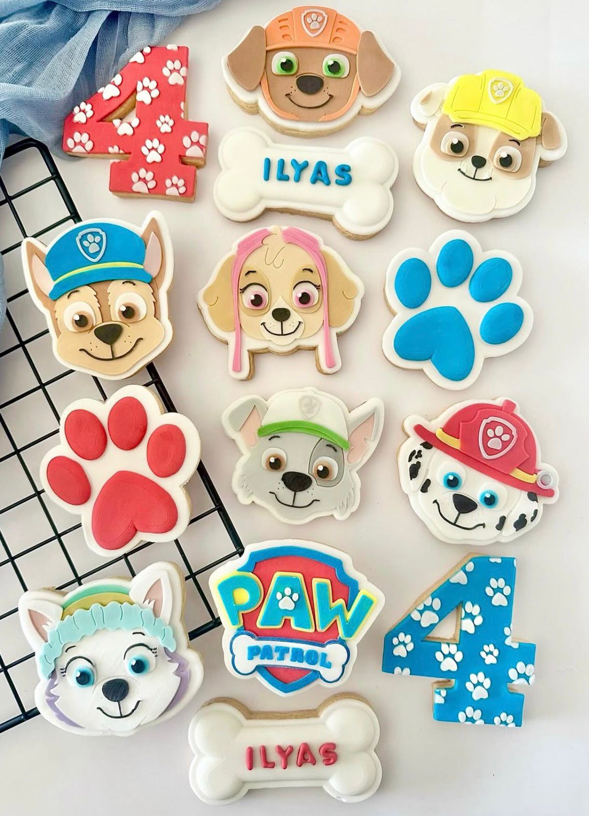 PAW PATROL Ausstechform und Stamp KOLLEKTION