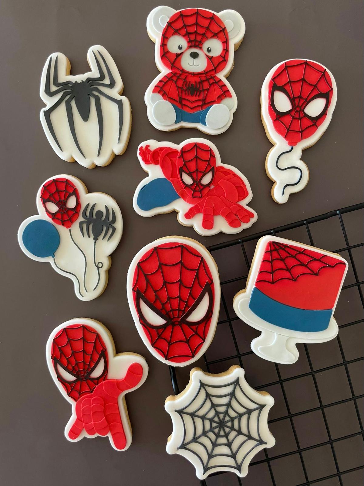 SPIDERMAN Ausstechform und Stamp KOLLEKTION