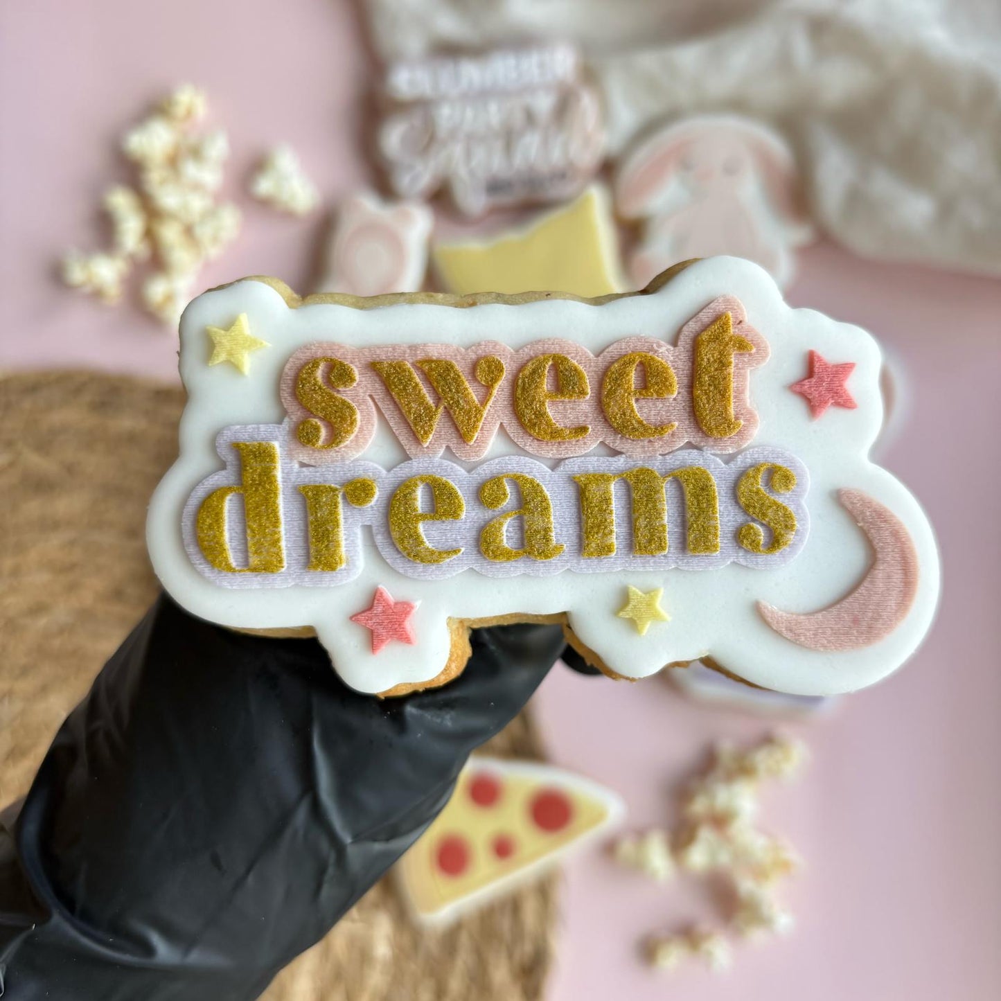 PYJAMAPARTY - 12 Sweet Dreams (Ausstechform und Stamp)