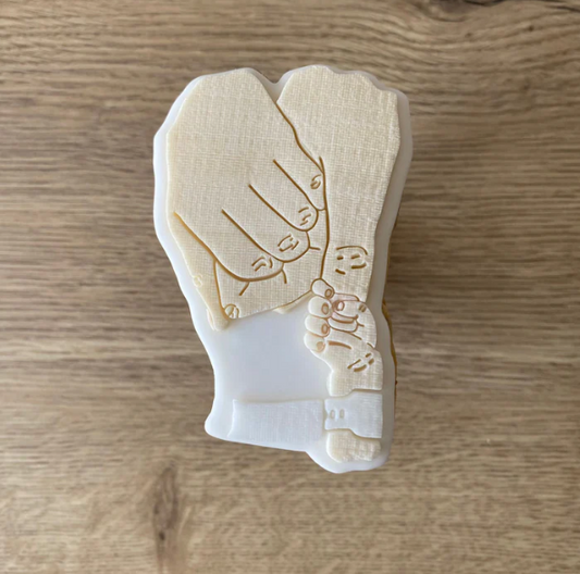 BABY 44 - Händchen halten (Ausstechform und Stamp)