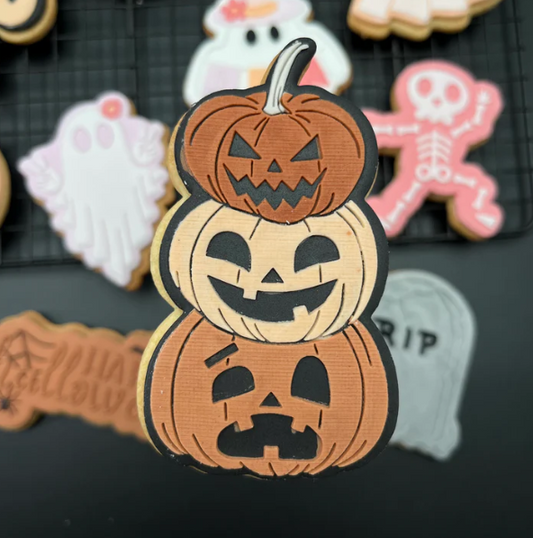 HALLOWEEN 25 - Drei Kürbisse (Ausstechform und Stamp)
