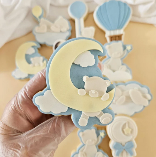 BABY (2) 9 - Teddybär auf Mond (Ausstechform und Stamp)