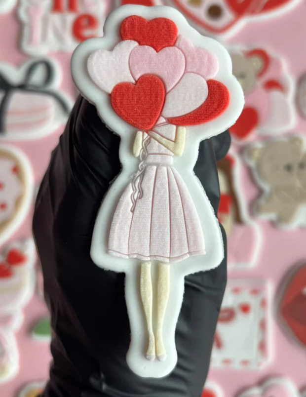 VALENTINSTAG 6 - Mädchen mit Luftballons 2 (Ausstechform und Stamp)