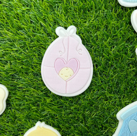 OSTERN 36 - Ei mit Küken (Ausstechform und Stamp)