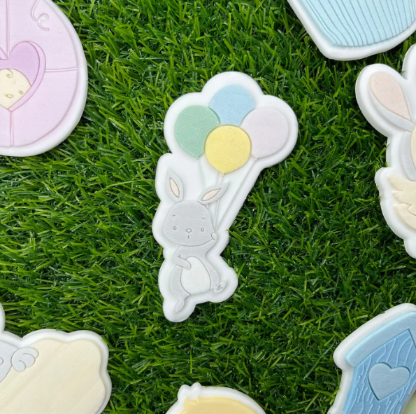 OSTERN 37 - Kaninchen mit Luftballons (Ausstechform und Stamp)