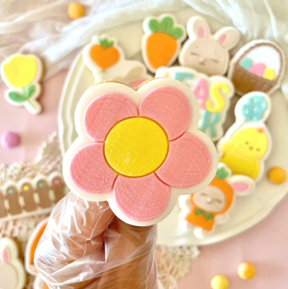 OSTERN 80 - Gänseblümchen (Ausstechform und Stamp)