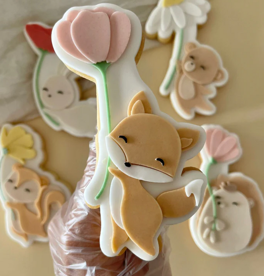 WALDTIERE (3) 4 - Fuchs mit Blume (Ausstechform und Stamp)