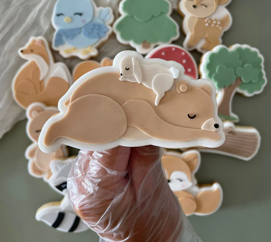 WALDTIERE (3) 21 - Bär mit Kaninchen (Ausstechform und Stamp)
