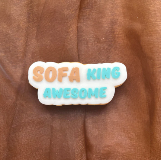 VATERTAG 2025 18 - Sofa King Awesome (Ausstechform und Stamp)