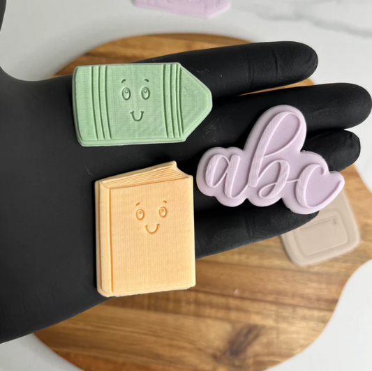 SCHULE / SCHOOL 35 - 3er-Set Mini-3D-Stempel (Ausstechform und Stamp)