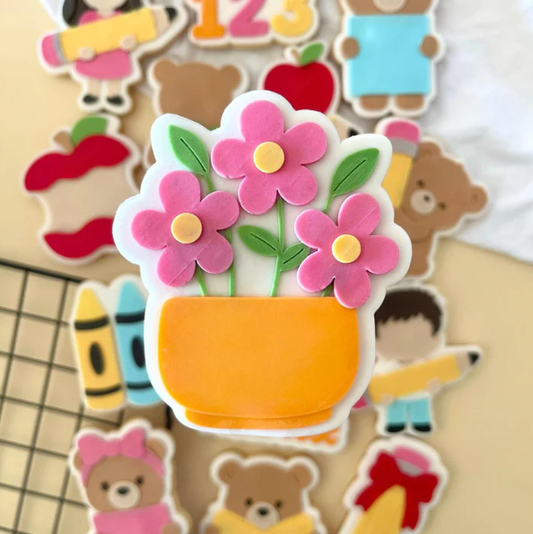 SCHULE / SCHOOL 10 - Blumentopf (Ausstechform und Stamp)