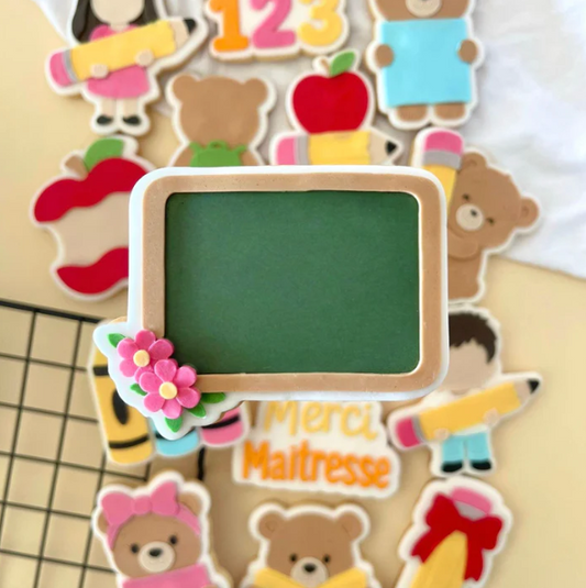 SCHULE / SCHOOL 6 - Tafel (Ausstechform und Stamp)