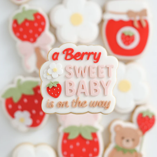 ERDBEERE (2) 9 - a Berry sweet baby is on the way (Ausstechform und Stamp)