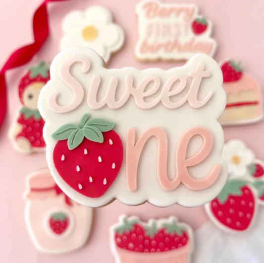 ERDBEERE (2) 1 - Sweet One (Ausstechform und Stamp)