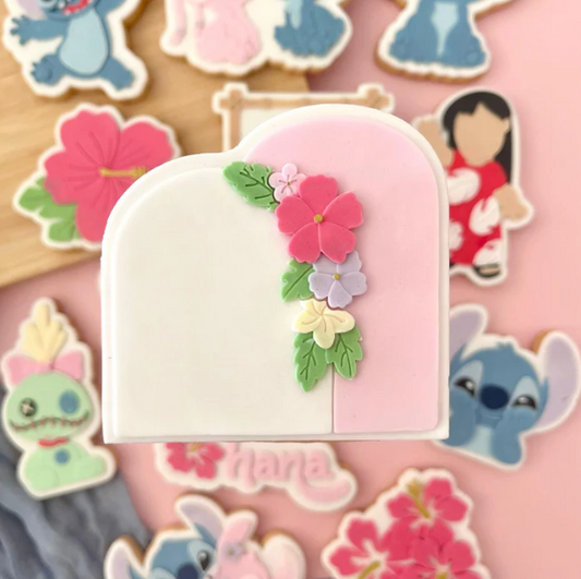 STITCH 1 - Blumige Namentabelle (Ausstechform und Stamp)