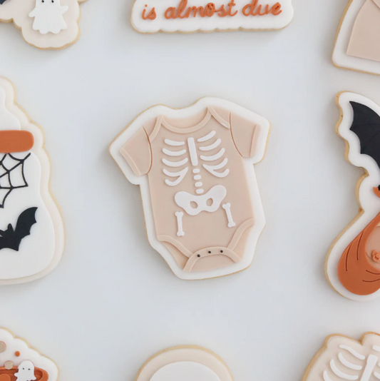 HALLOWEEN BABY SHOWER 1 - Skelettkörper
