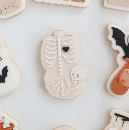 HALLOWEEN BABY SHOWER 7 - Skelett