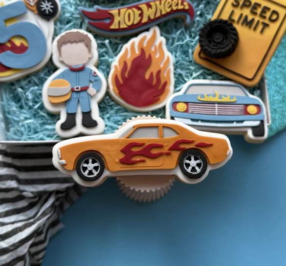 HOTWHEELS 2 - Rennwagen