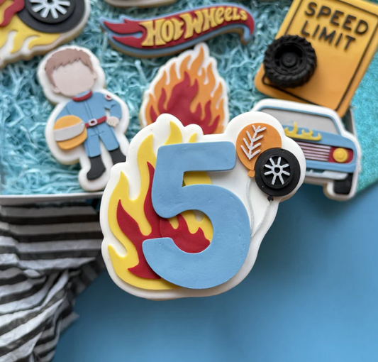 HOTWHEELS 8 - Nummer 5
