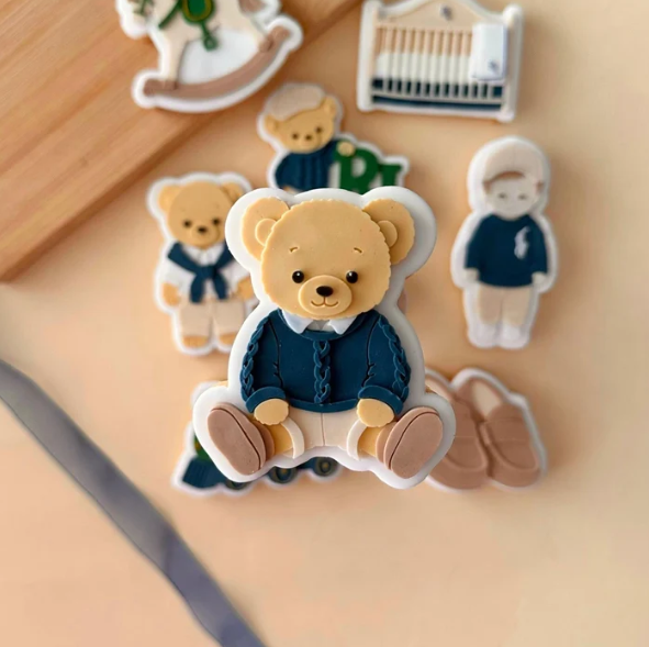 3072 - Sitzender Teddybär